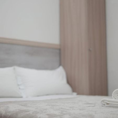 Suite 241 קטאניה מראה חיצוני תמונה