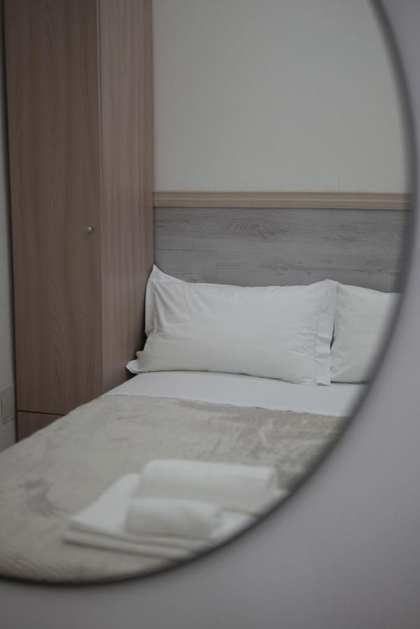 Suite 241 קטאניה מראה חיצוני תמונה