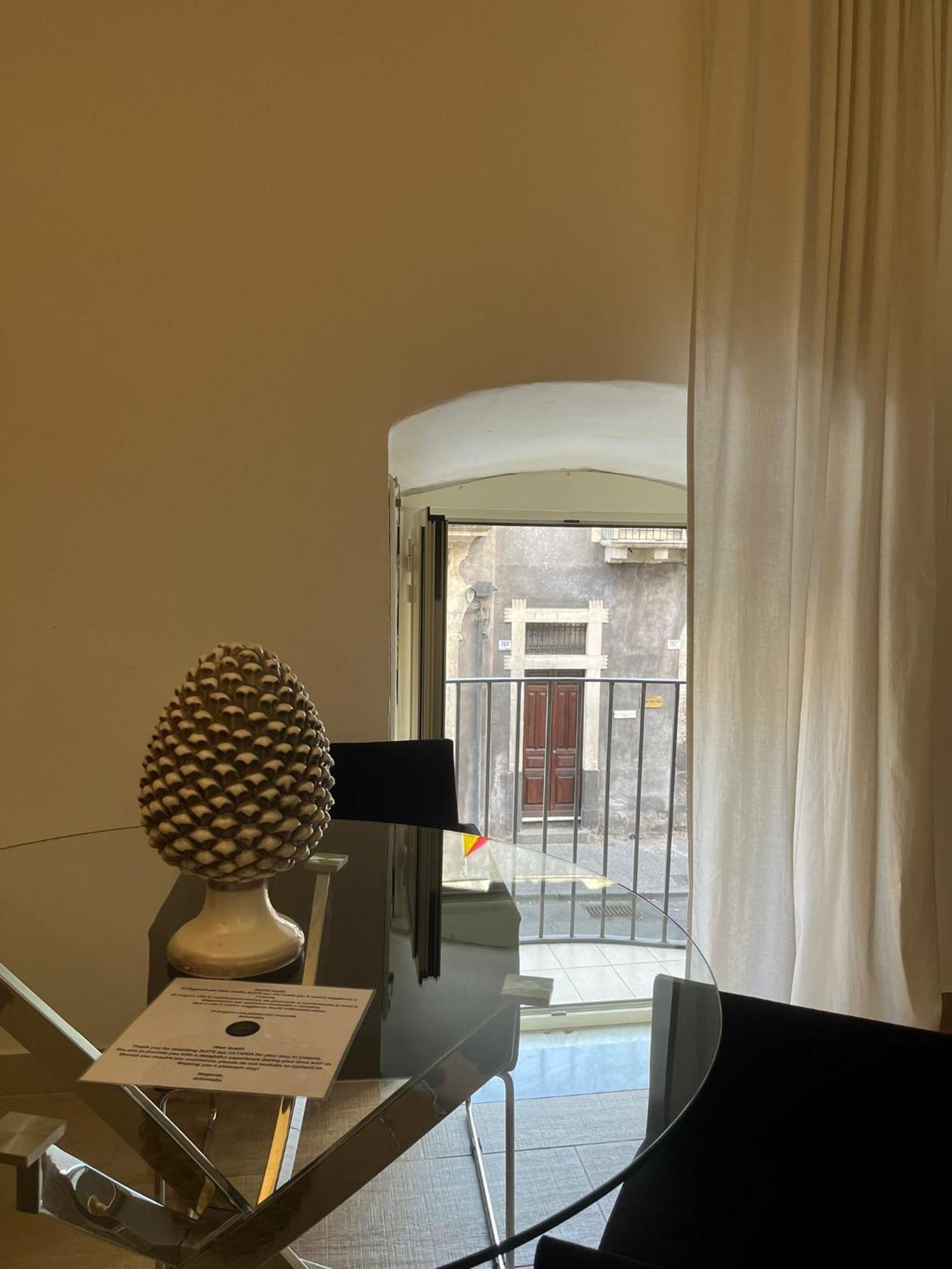 Suite 241 קטאניה מראה חיצוני תמונה